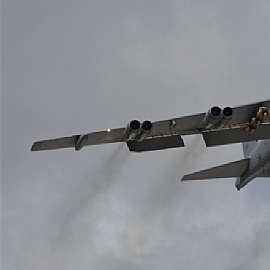 xB-52ntV MaGҾԲFjWҳp